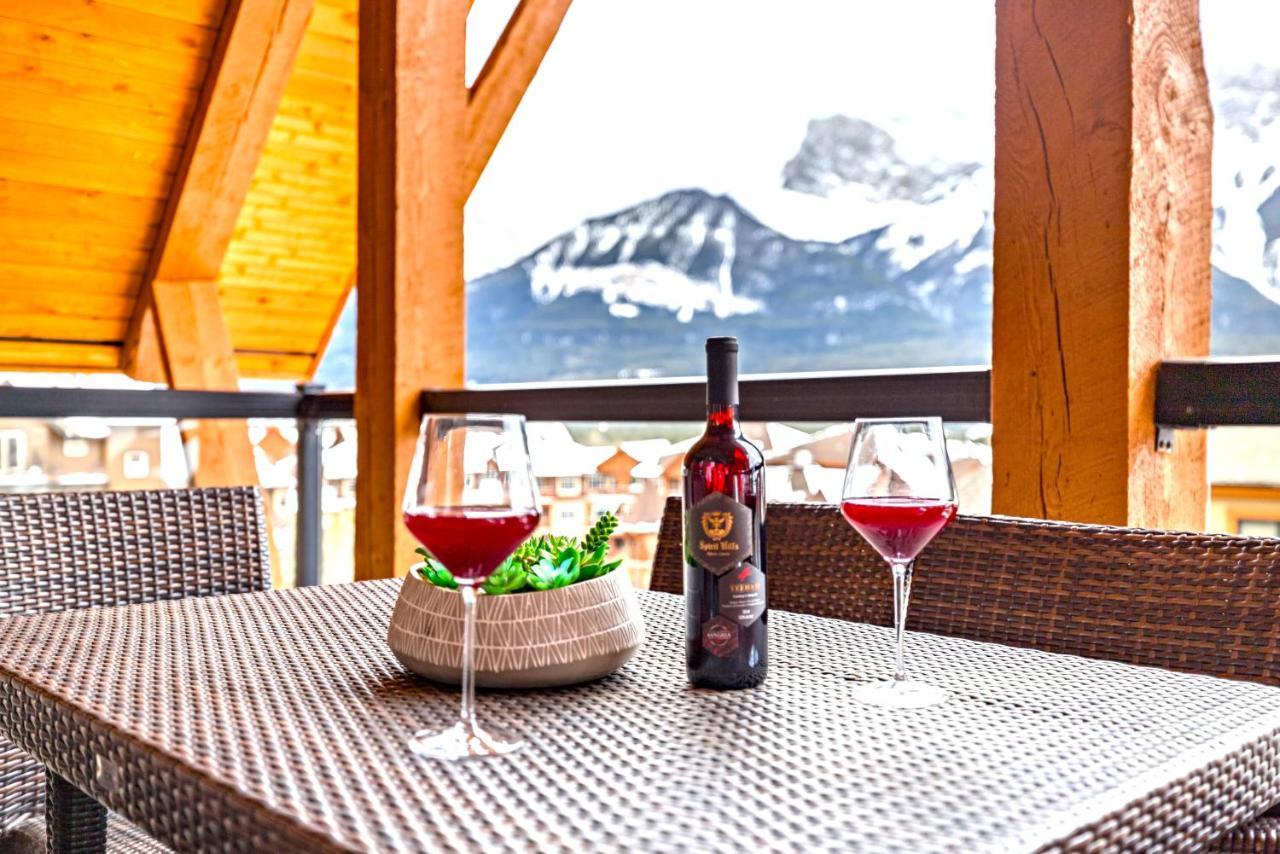 Penthouse At Solar A Resort And Spa Canmore Kültér fotó